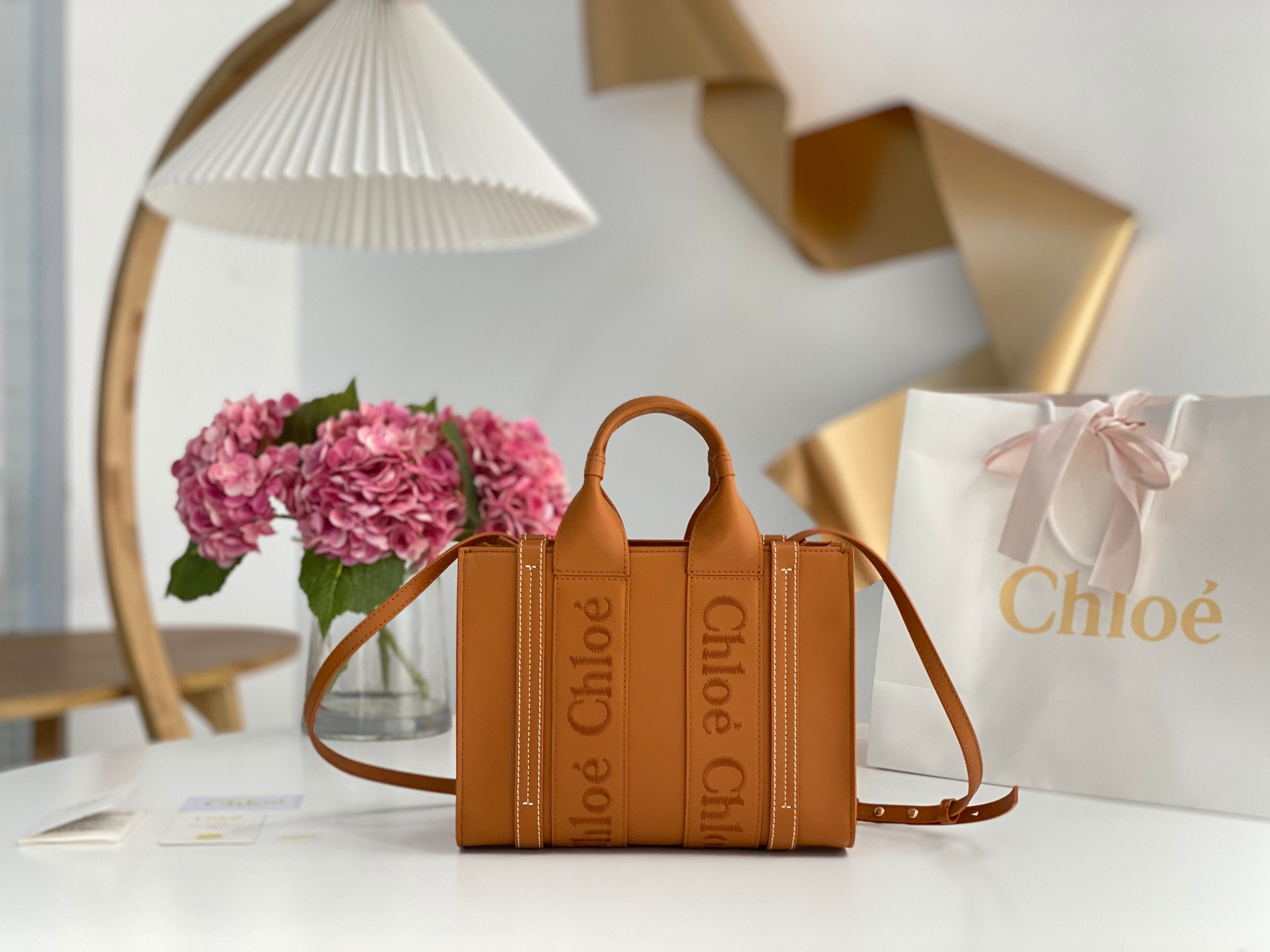 Chloe Small Woody Tote Bag In Caramel Soft Smooth Calfskin Leather